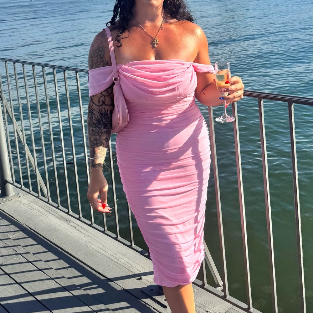 Amazon Strapless Pink Dress